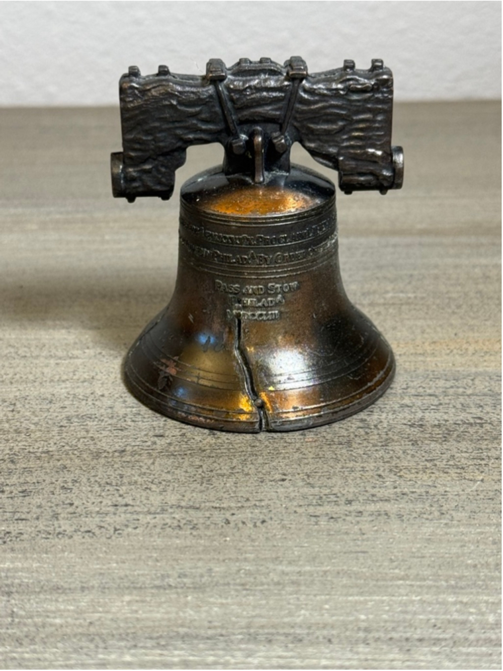 Vintage Liberty Bell Replica Metal Souvenir Pass and Stow Philadelphia USA
